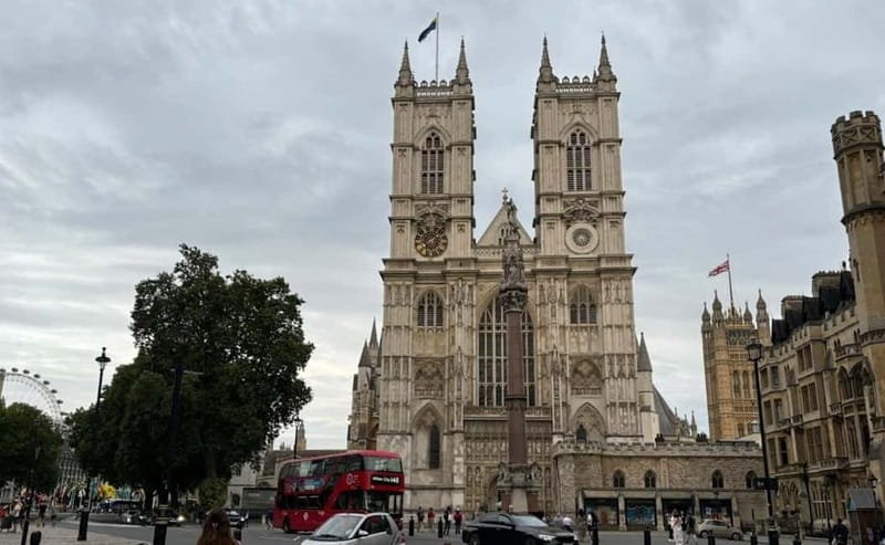 London: Essential tour and changing of the guard (group or private) - Key Highlights You’ll Care About