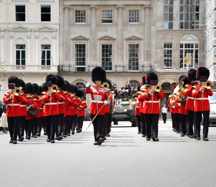 London Family-Friendly Walking Tour with Fun Activities - Practical tips that make the itinerary feel easier with kids