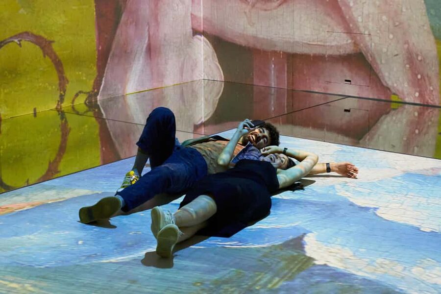 London: FRAMELESS Lates Immersive Art Experience - Four galleries, 42 famous works, and 360° storytelling