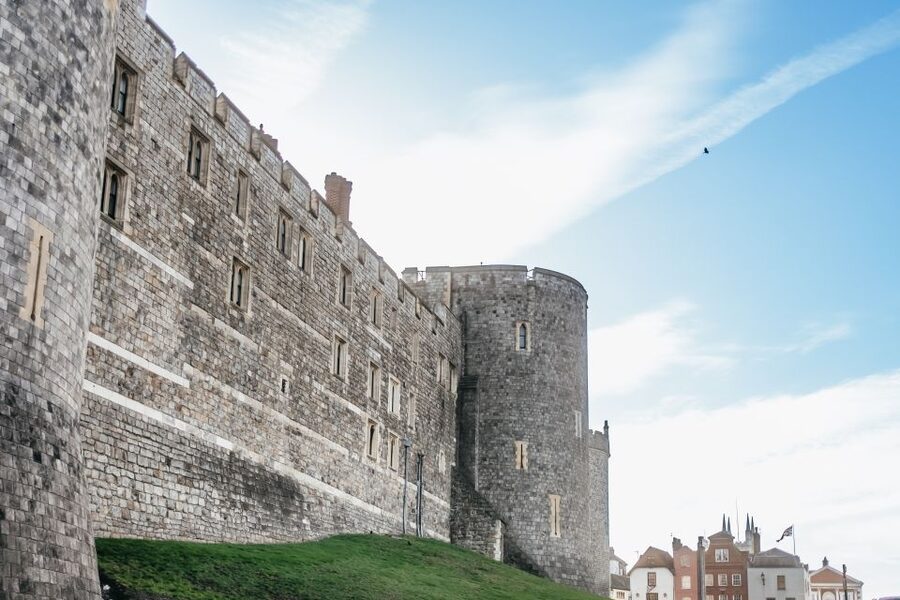 London: Full-Day Windsor, Stonehenge, and Oxford Tour - Price and value: is $120 a fair deal for three icons?