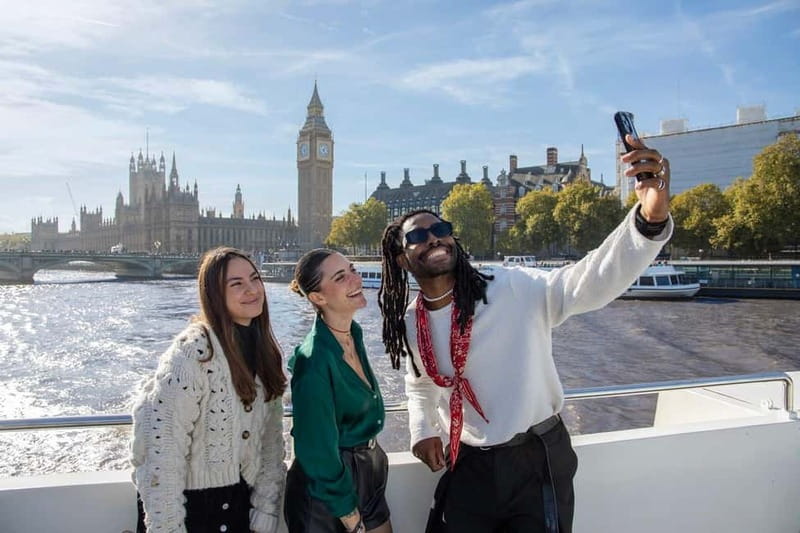 London: Fully Flexible River Thames Sightseeing Pass - Open deck vs heated saloons: how to stay comfortable and get photos