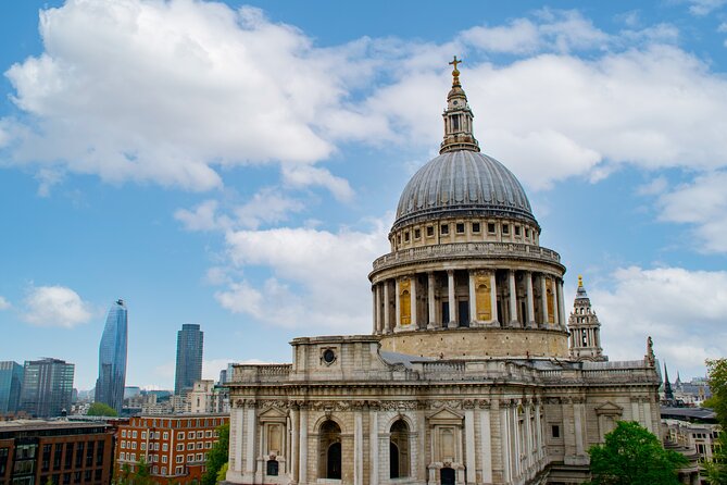 London Fully Tailored Private Tour: Half-Day with Local Guide - Buckingham Palace from the outside: what you gain and what you don’t
