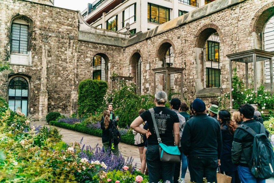 London: Ghastly Ghosts 2-Hour Walking Tour - The finish at St Paul’s Churchyard: a big payoff after a small time commitment