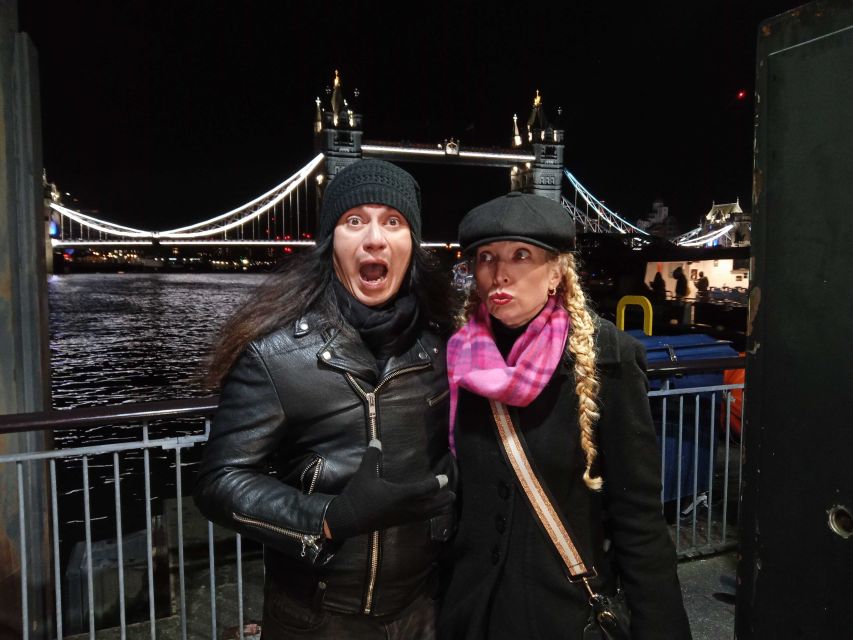 London: Ghost Walk and River Thames Boat Ride - Houses of Parliament and London Eye: famous views, darker framing