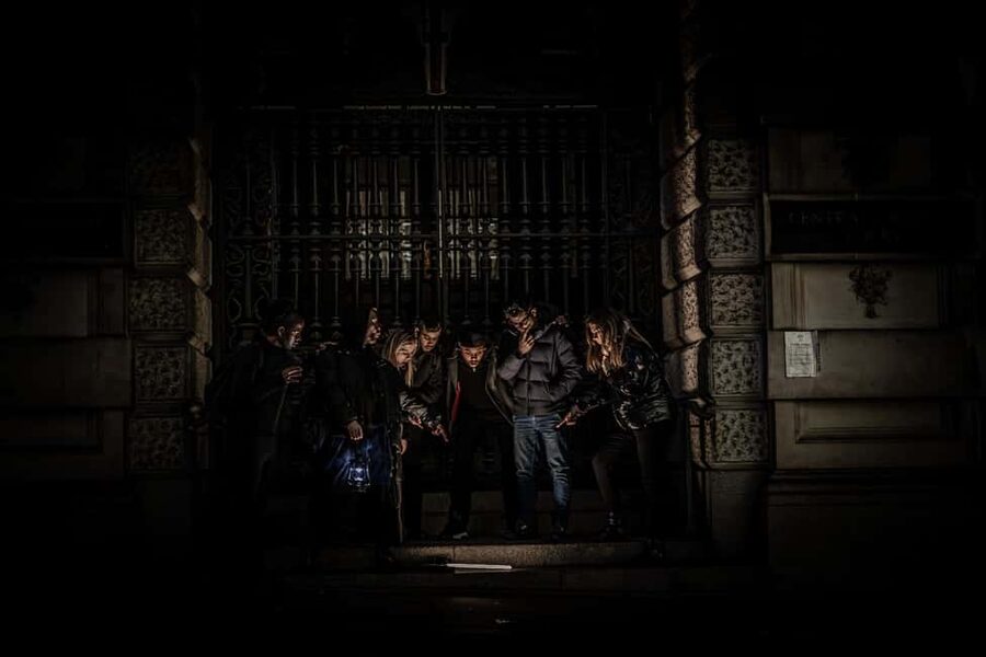 London: Ghosts, Legends & Mysteries Night Walking Tour - St Bartholomew’s Hospital: plague doctors and a different kind of fear