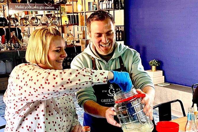 London: Gin Lab - Make your own gin - Blending Your Bespoke Gin Recipe: The Hands-On Part