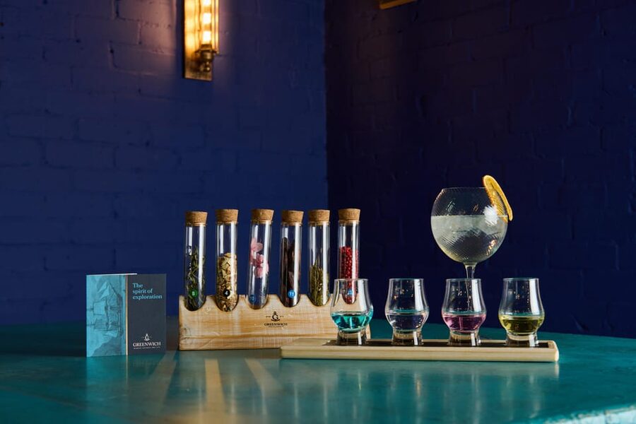 London: Gin Tasting & Masterclass - Where You Meet: Greenwich Distillery Shop & Tasting Rooms (Old Royal Naval College)