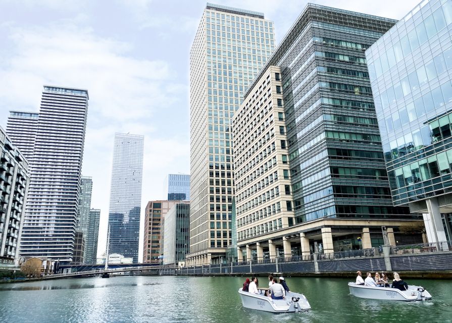 London: GoBoat Rental in Canary Wharf with London Docklands - The self-drive tutorial and route map you actually need