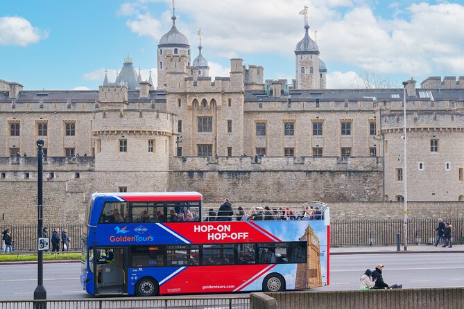 London Golden Pass: Multi-Attraction Access - Shrek’s Adventure! London at County Hall: a family favorite with a clear theme