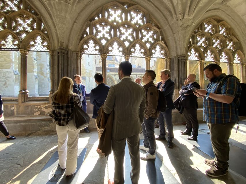 London: Guided Westminster Abbey Tour and Refreshments - Who should book this Westminster Abbey and London Eye tour