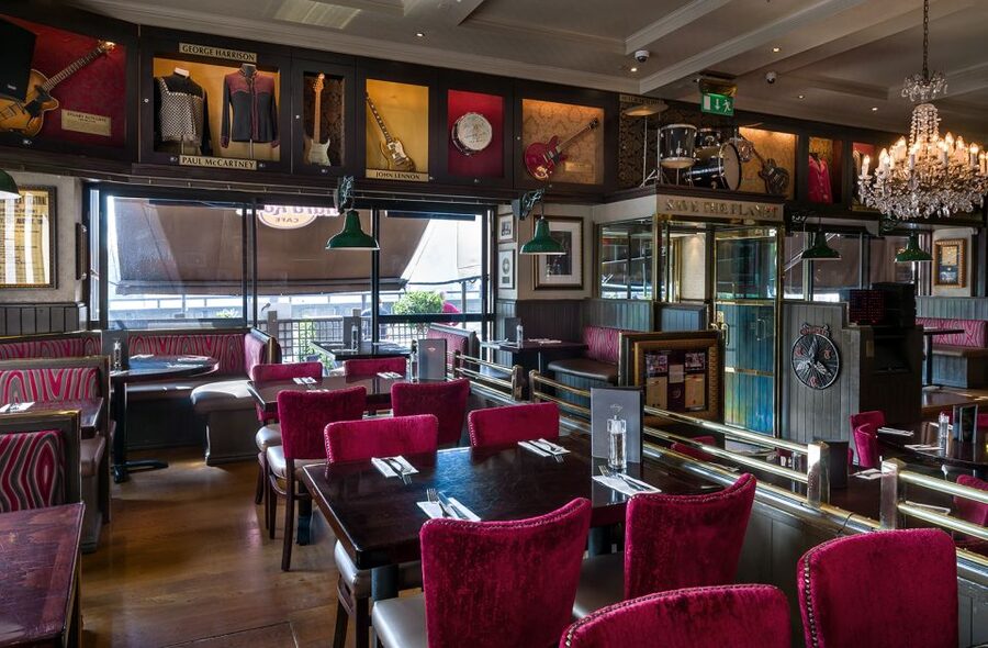 London: Hard Rock Cafe with Set Menu for Lunch or Dinner - Hard Rock Cafe London on Old Park Lane: what you’re really buying