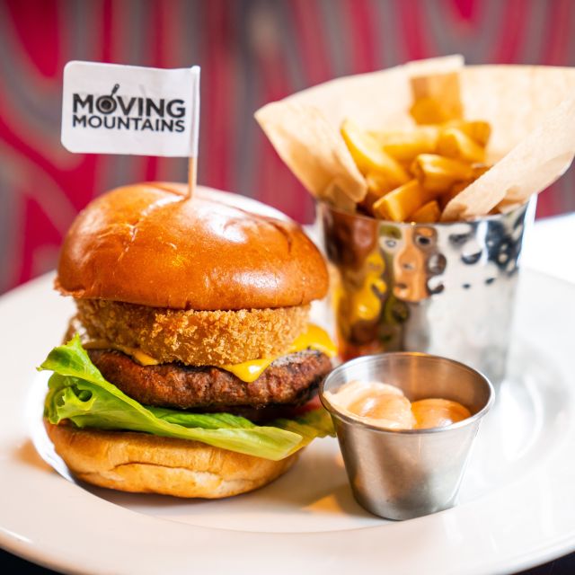 London: Hard Rock Cafe with Set Menu for Lunch or Dinner - Skip-the-line reality: getting seated in a busy Mayfair dining room