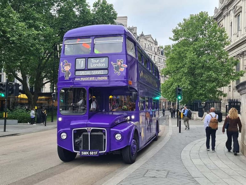 London: Harry Potter Film Locations Sightseeing Bus Tour - Whitehall at Horse Guards Parade: Another Walk and Photo Stop