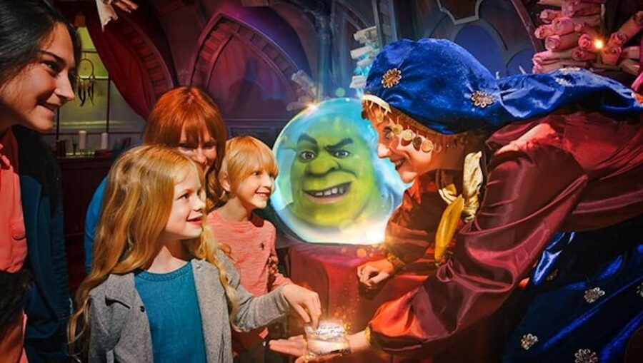 London: Harry Potter Sights and Shrek's Adventure Combo Tour - Palace Theatre stop: seeing the wizard world spills into real London life