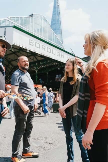 London: Harry Potter Walking Tour (& Bottle of Butterbeer) - Shakespeare’s Globe Theatre: film lore meets real London culture