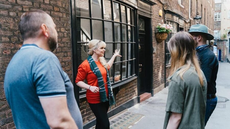 London: Harry Potter Walking Tour (& Bottle of Butterbeer) - The Ministry of Magic chase: Scotland Yard, Whitehall, and the Trio’s path