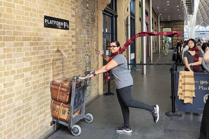 London: Harry Potter Walking Tour with Platform 9 3/4 - Price and logistics: $18 can make sense if you time it right
