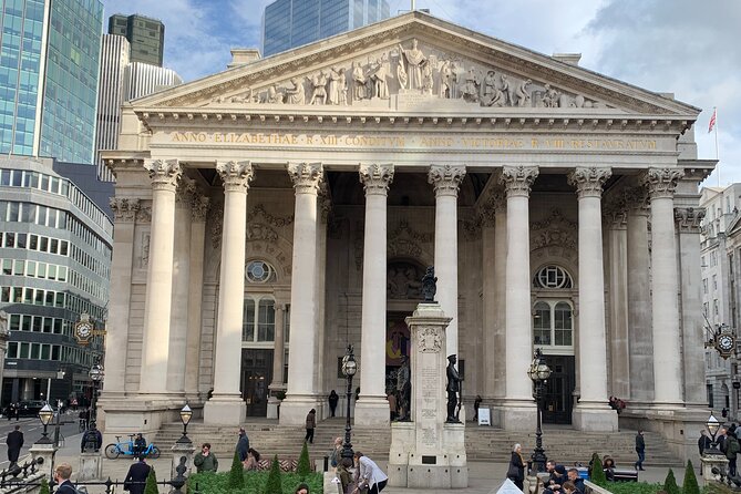 London Highlights Family-Friendly Walking Tour with Top Guide - Why the kid-focused guides make a difference