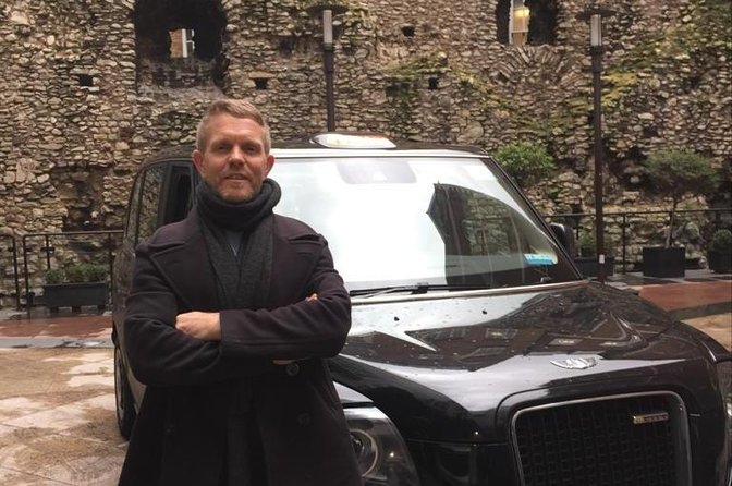 London History Taxi Tours - Mayfair, Beatles-area sights, and English Civil War stories