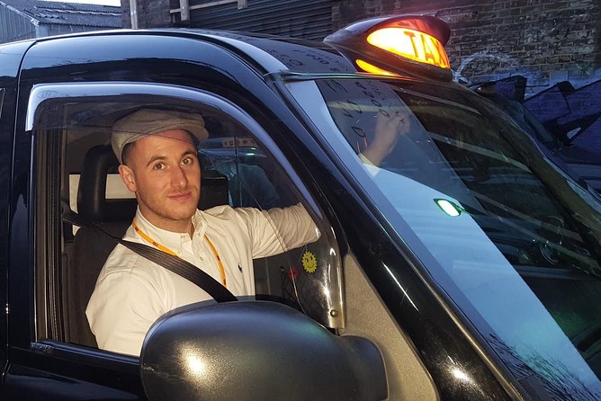 London History Taxi Tours - Pickup near Trafalgar Square and taxi comfort: the logistics that matter