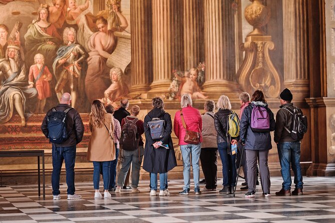 London Hop-On Hop-Off 1-Day River Sightseeing + Painted Hall - A Thames river day plan that saves your energy