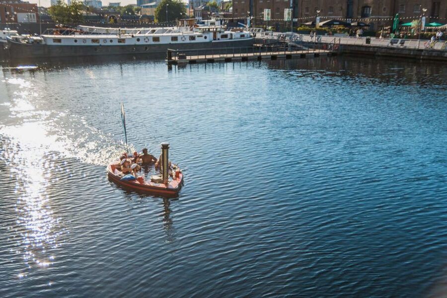 London: Hot Tub Boat Guided Historical Docklands Cruise - Key Highlights You’ll Actually Care About