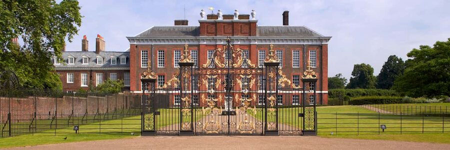London: Hyde Park and Kensington Gardens Walking Tour - Entering Hyde Park: where you start and how to get there fast