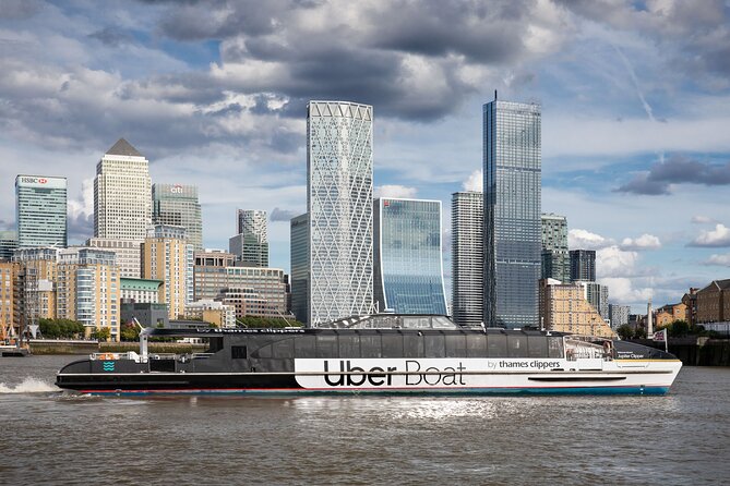 London: IFS Cable Car + Uber Boat One Way River Thames Cruise - London from water and air: how the combo really plays