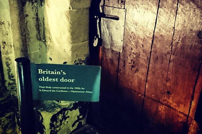 London In One Day - A Private & Bespoke Tour Itinerary - Ye Olde Cheshire Cheese, then St Paul’s and the smart way to see landmarks