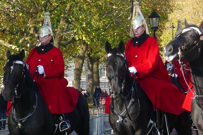 London in One Day: Small Group Walking Tour - See 30+ Sights - St Paul’s and Tate Modern: finish with views, not a dead end