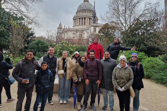 London in One Day: Tour Royal Westminster and the Square Mile - Bank of England vaults and the Great Fire monument: London’s power underfoot