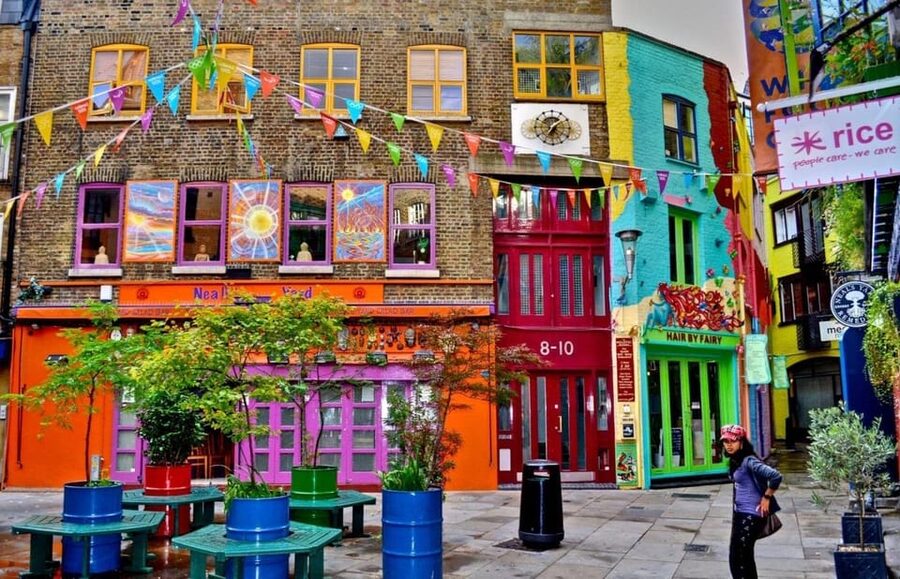 London: Instagram Photos Black Cab Tour with Hotel Pick Up - Hotel Pickup and Central London Drop-Off Without Stress