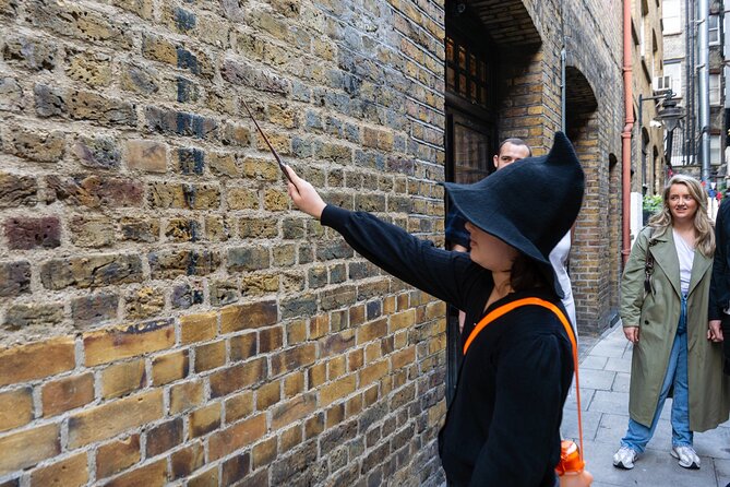 London: Interactive Harry Potter Walking Tour - Whitehall: A Walking Section That Turns the City Into Clues