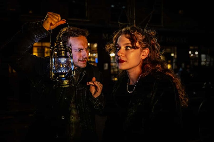 London: Interactive Jack the Ripper Night Walking Tour - The interactive detective pack: how you solve the case as you go
