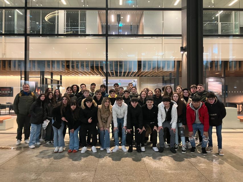 London: Jack the Ripper tour in Spanish (RLA Winner) - The guide experience: José Oranto’s mix of rigor and approachability