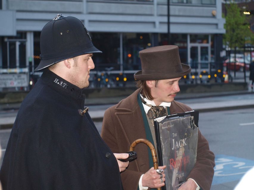 London: Jack the Ripper Tour with Immersive Ripper Vision - Meeting point at Aldgate East Exit 3 by Whitechapel Art Gallery and KFC