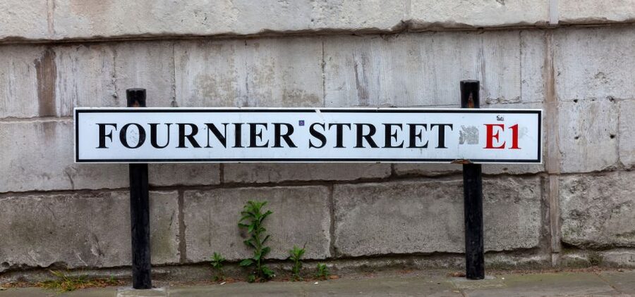 London: Jack the Ripper Walking Tour with an App - 29 Hanbury Street, Wilkes Street, and Fournier Street: the route tightens