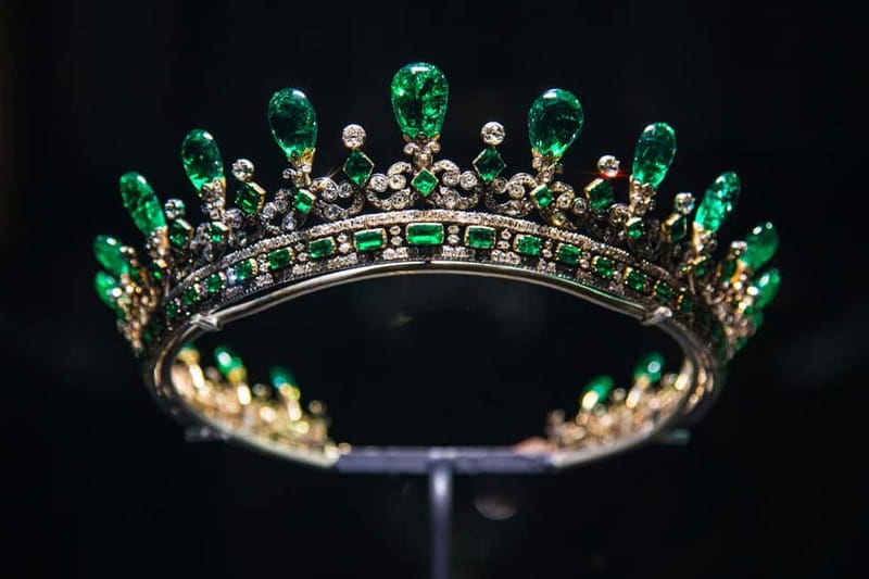 London: Kensington Palace Sightseeing Entrance Tickets - Art, Royal Collection Rooms, and 18th-Century Court Dress