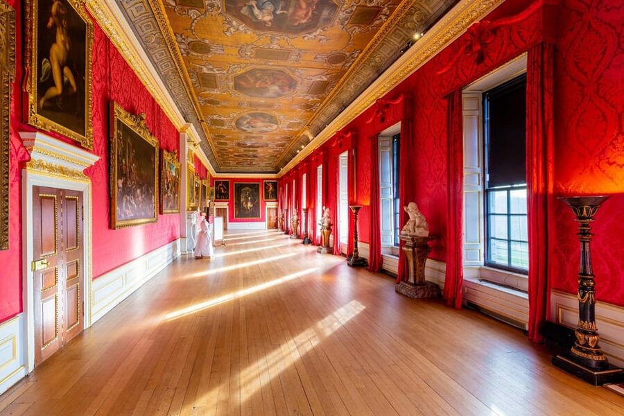 London: Kensington Palace Tour, Guard Change & Afternoon Tea - Should you book this Kensington Palace tour with Guard Change and afternoon tea?