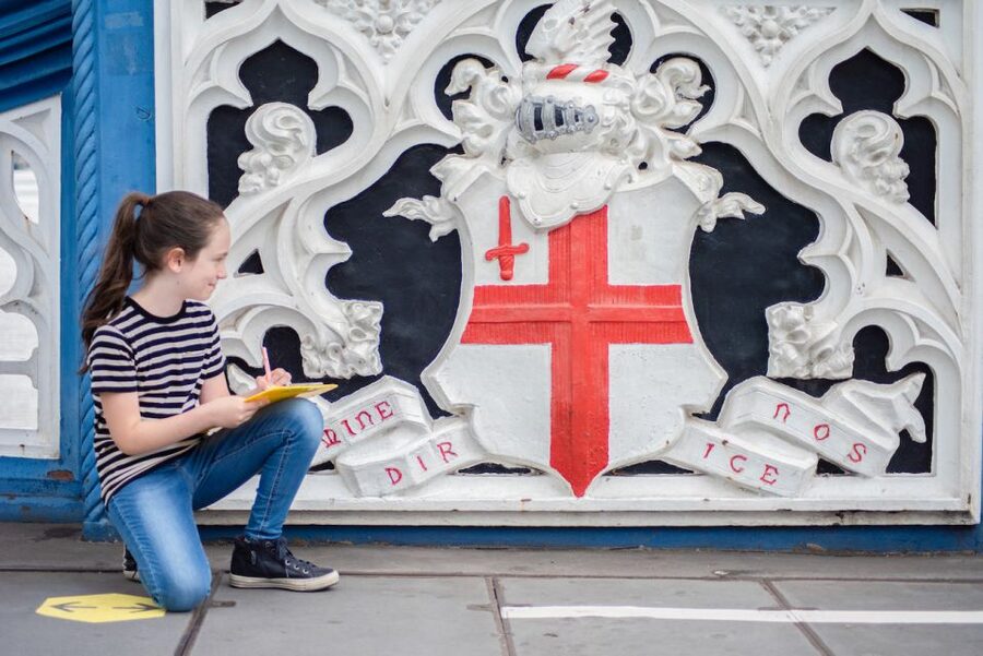 London: Kids Activity Tour in English or German - Price and Value: What $586 per Group Buys You