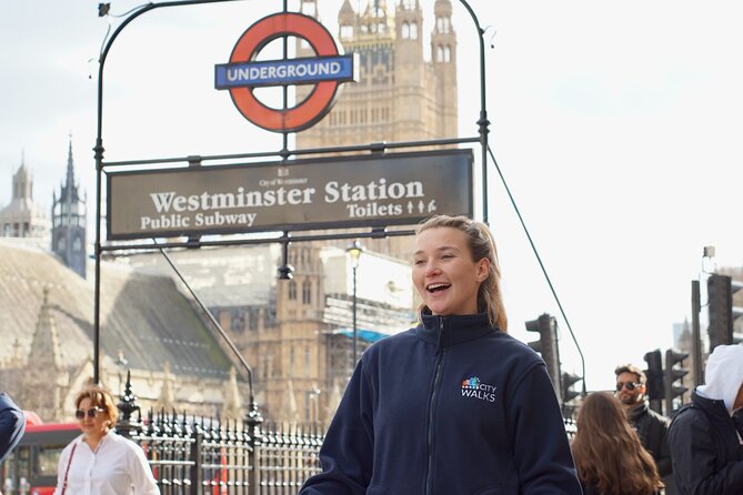 London: Landmarks Walking Tour - West End theatres and Soho nights: where the walk turns social