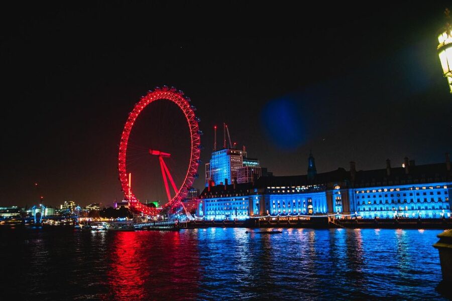 London: Lights & Sights Of London: 30+ London Sights At Dusk - Who Should Book This Lights and Sights Tour