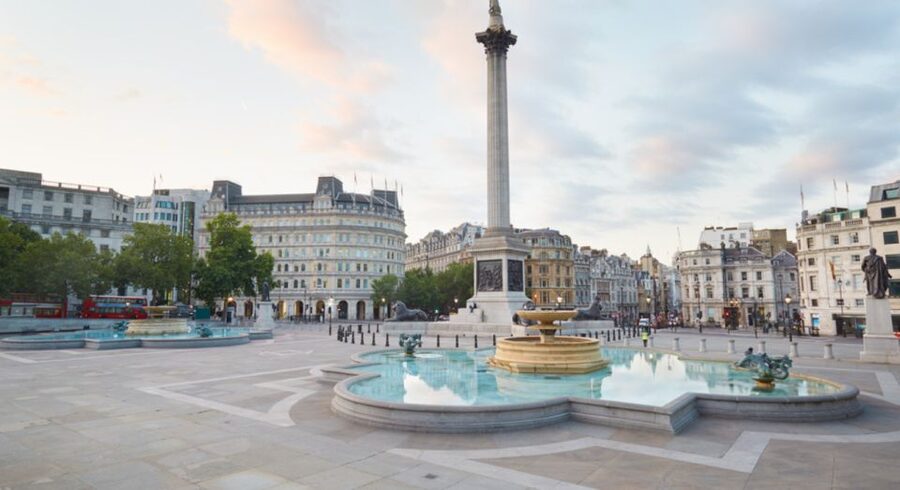 London: London Sightseeing Walking Tour with 30+ Sights - Pacing, comfort, and who this tour is best for