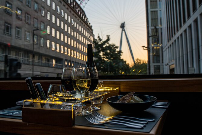 London Luxury Dinner Experience with Panoramic City Views - The Glass-Roof Bus Experience: Service, Comfort, and the Pace of a Real Meal
