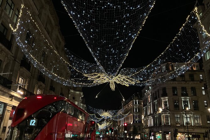 London Magical Christmas Walking Tour with Guide - A 2.5-hour Christmas lights plan that fits real life
