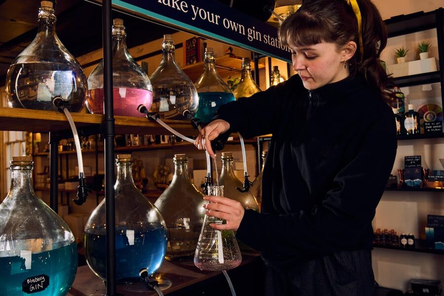 London: Make Your Own Gin Workshop with Take-home Bottle - Your bespoke gin moment: G&T now, bottle later