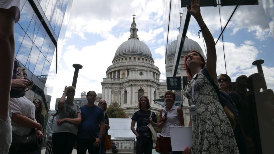 London: Mary Poppins Small Group Walking Tour - Down in Covent Garden: Topsy and Goodwin Court