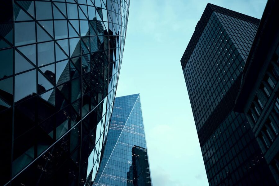London: Modern Architecture & Building Guided Walking Tour - How Sam Guides the Walk (and Why It Lands)
