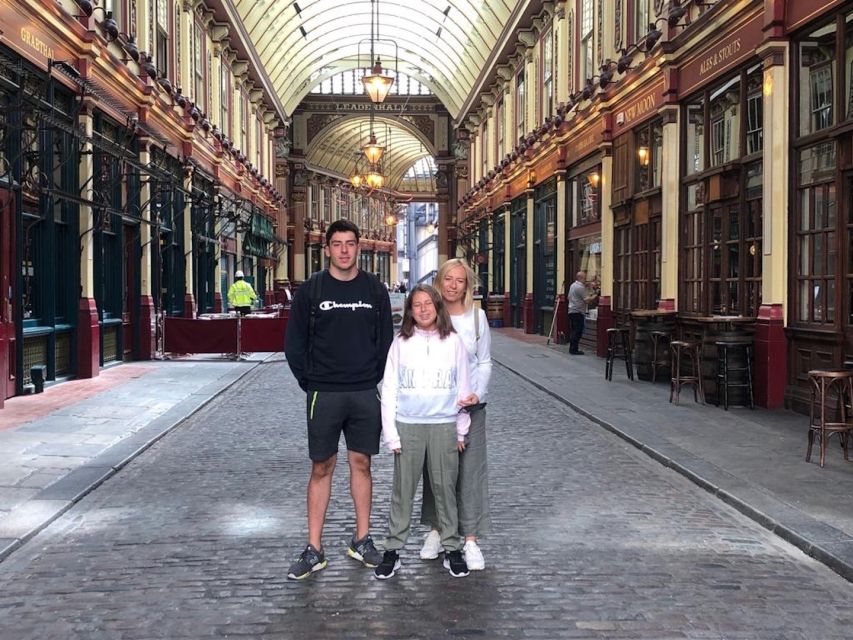 London: Monuments & Back Streets Guided Tour in Black Taxi - How 4 hours actually works in practice (and how to get the most)