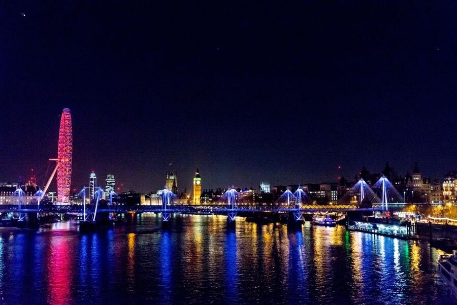London: Nighttime Open-Top Sightseeing Tour with Live Guide - Price and Value at $39: What You’re Really Buying